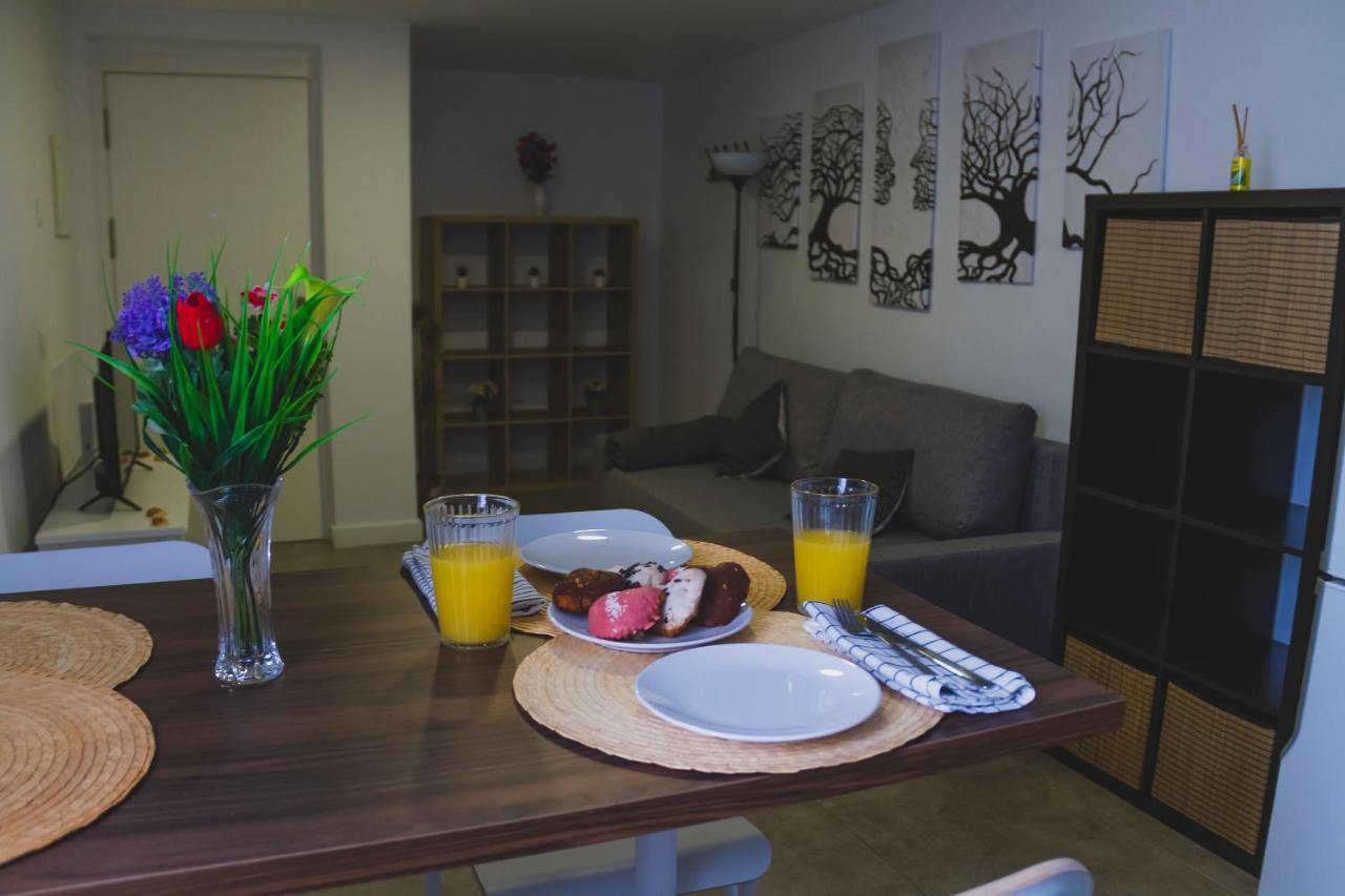 Botica, Encantador apartamento en pleno centro histórico Cádiz Exterior foto