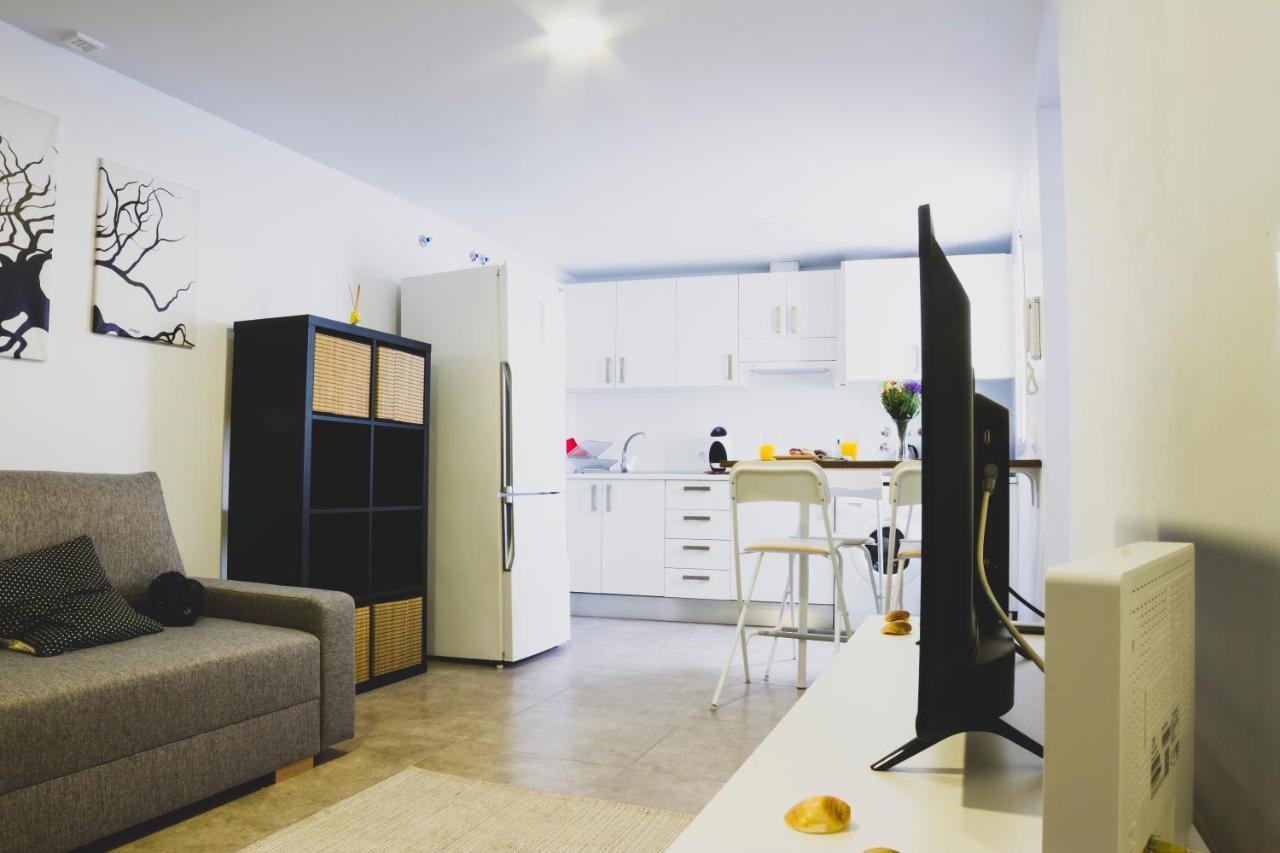 Botica, Encantador apartamento en pleno centro histórico Cádiz Exterior foto